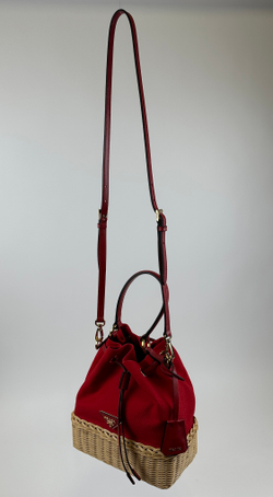 Сумка Prada Bucket Bag in Wicker and Canvas