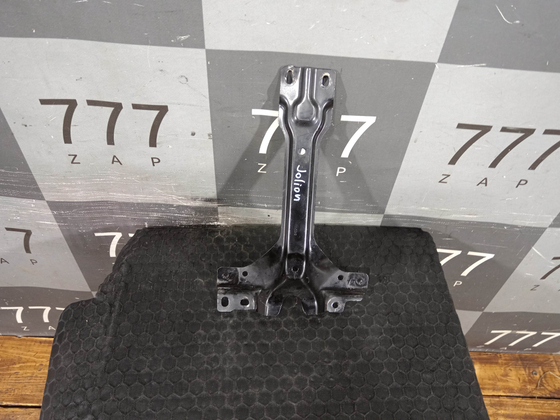 Кронштейн замка капота Haval Jolion 21-нв Б/У Оригинал 8402100XGW02A