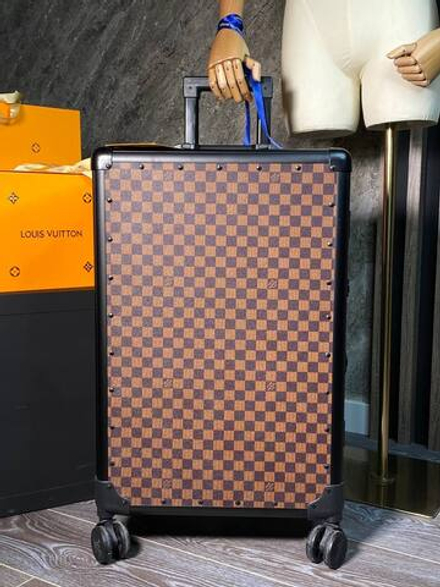 Чемодан Louis Vuitton
