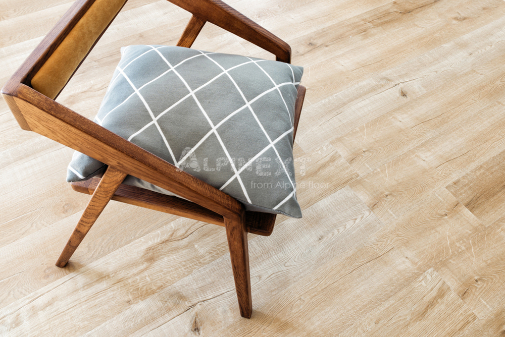 Alpine floor REAL WOOD ECO2-5 Дуб классический  43кл  MCore (1220мм*183мм*6мм, 10шт/уп/2,23м2)