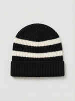 Шапка в полоску