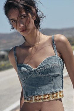 ZARA ТОП Z1975 ДЖИНСОВЫЙ КОМБИНИРОВАННЫЙ КРОШЕ, ВЫЦВЕТШИЙ СИНИЙ
