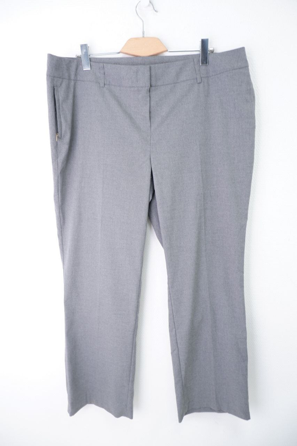 Брюки Your Sixth Sense лаконичные 62 размер