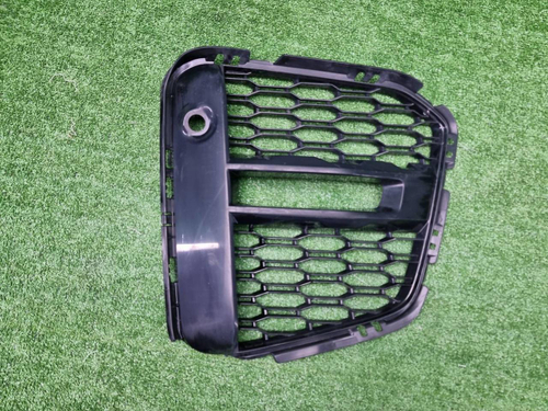 Решетка бампера левая BMW X1 F48 (19-22) M-paket