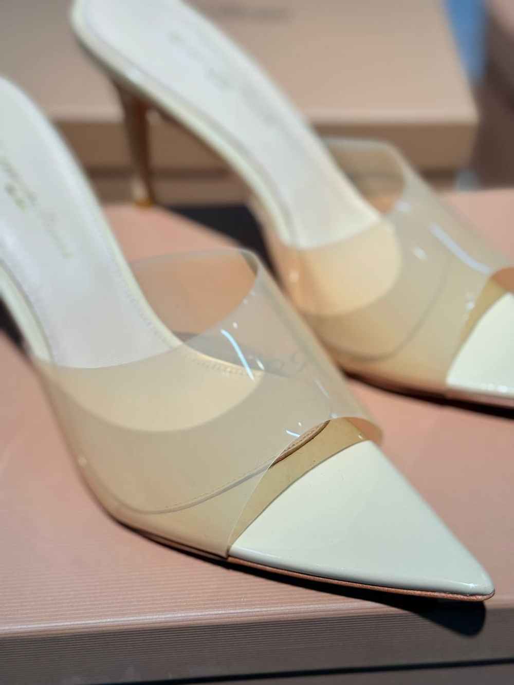Босоножки Gianvito Rossi