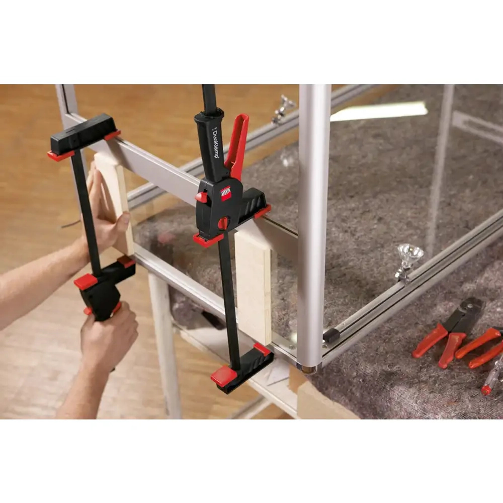 Струбцина для работы одной рукой BESSEY DUO16-8