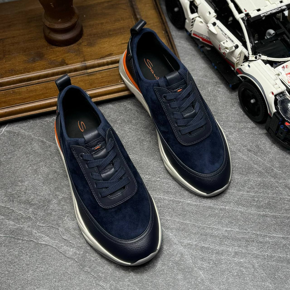 Кроссовки Santoni