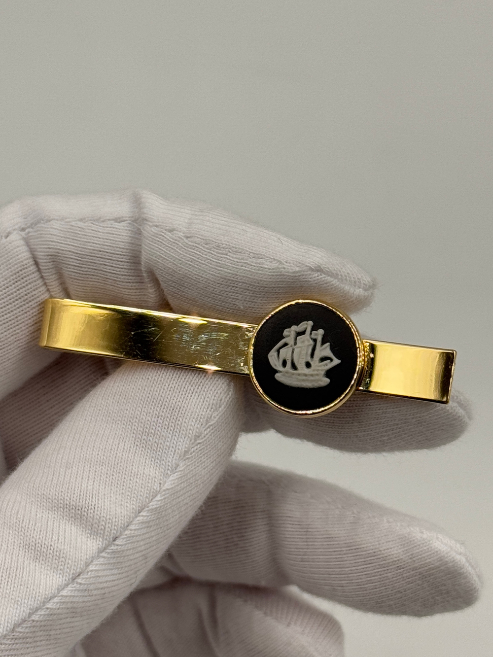 Зажим для галстука Wedgwood