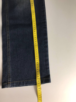 Джинсы C&A практичные, маркировка 42, визуально на 48 размер