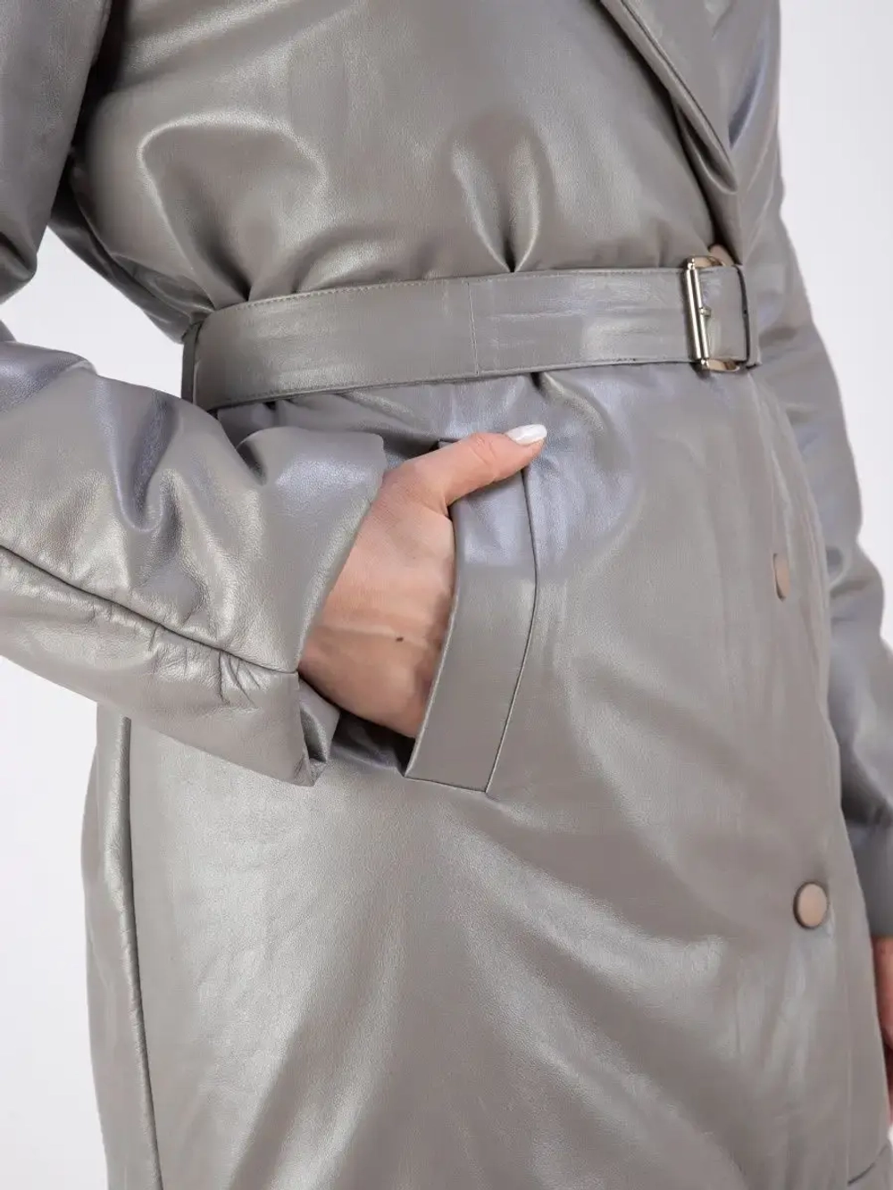 Пальто кожаное из натуральной кожи