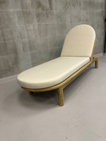 Шезлонг-лежак деревянный с матрасом (не для HoReCa) Pill