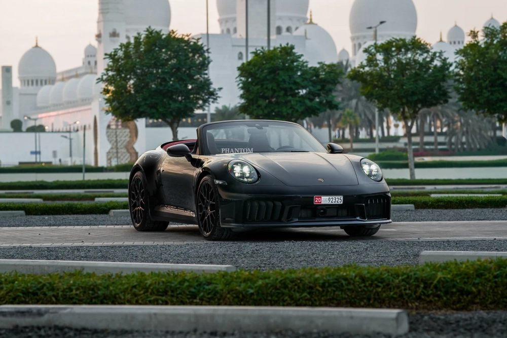 Porsche 911 GTS Cabriolet