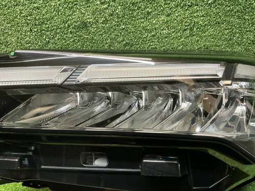 Фара левая Geely Coolray (2023-н.в.) LED