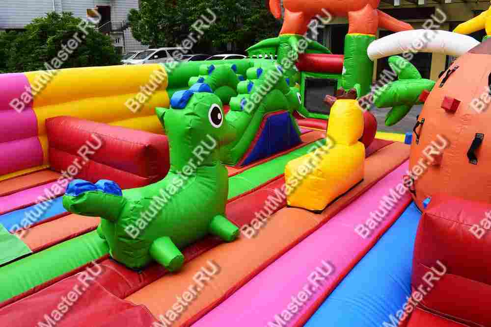 Коммерческий надувной батут "Сафари парк" 12*7*7 м