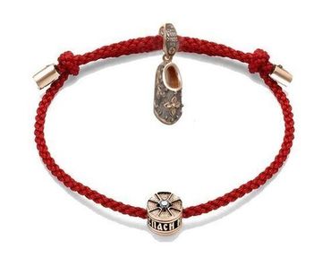 Браслет с позолоченным тапочком Спиридона и бусиной Спаси и Сохрани