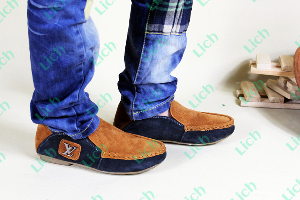 Мокасины детские из замши контрастных цветов