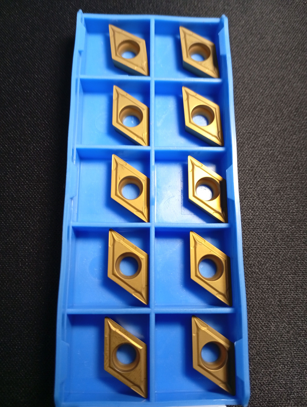 Пластина токарная DCMT11T304