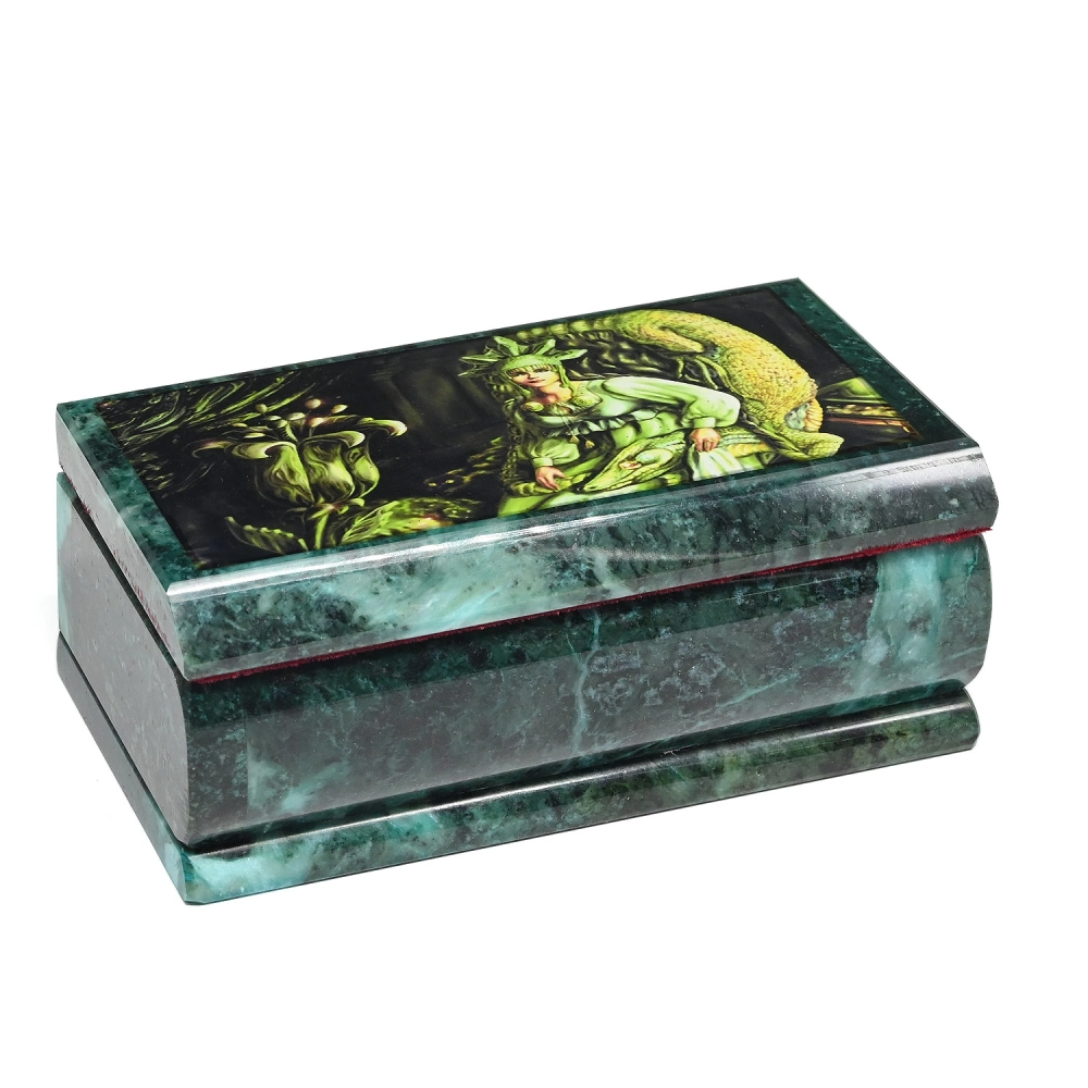 Ларец из змеевика с бархатом иллюстрацией "Хозяйка медной горы" 145*70*60мм (13107805аж)