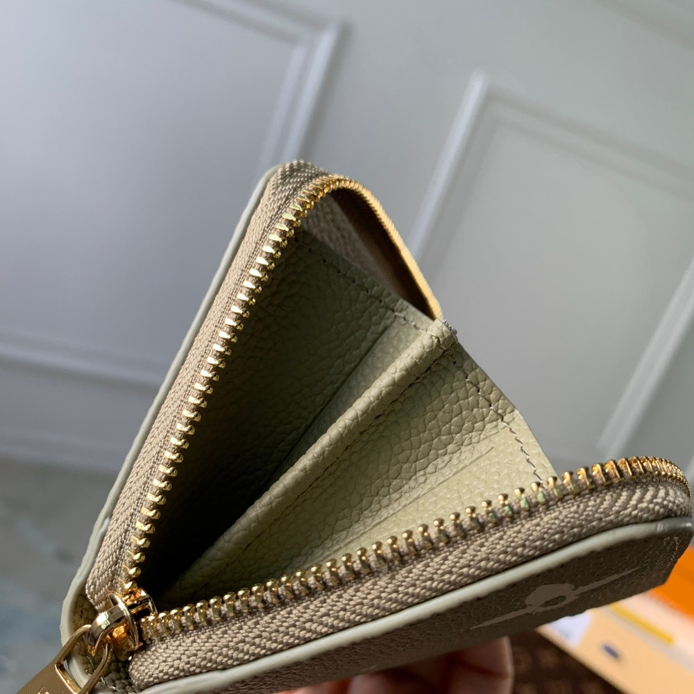 Louis Vuitton Zippy Coin Purse