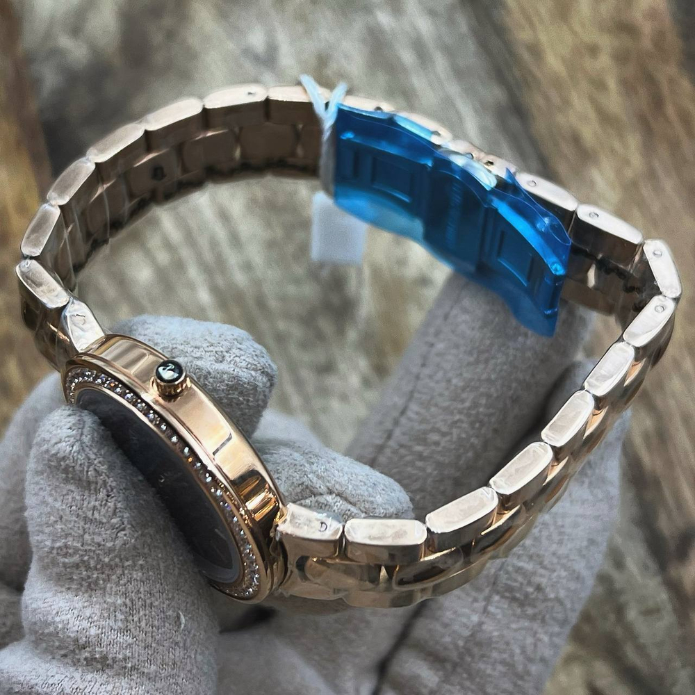 Часы Swarovski