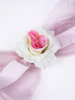 Лента на капот