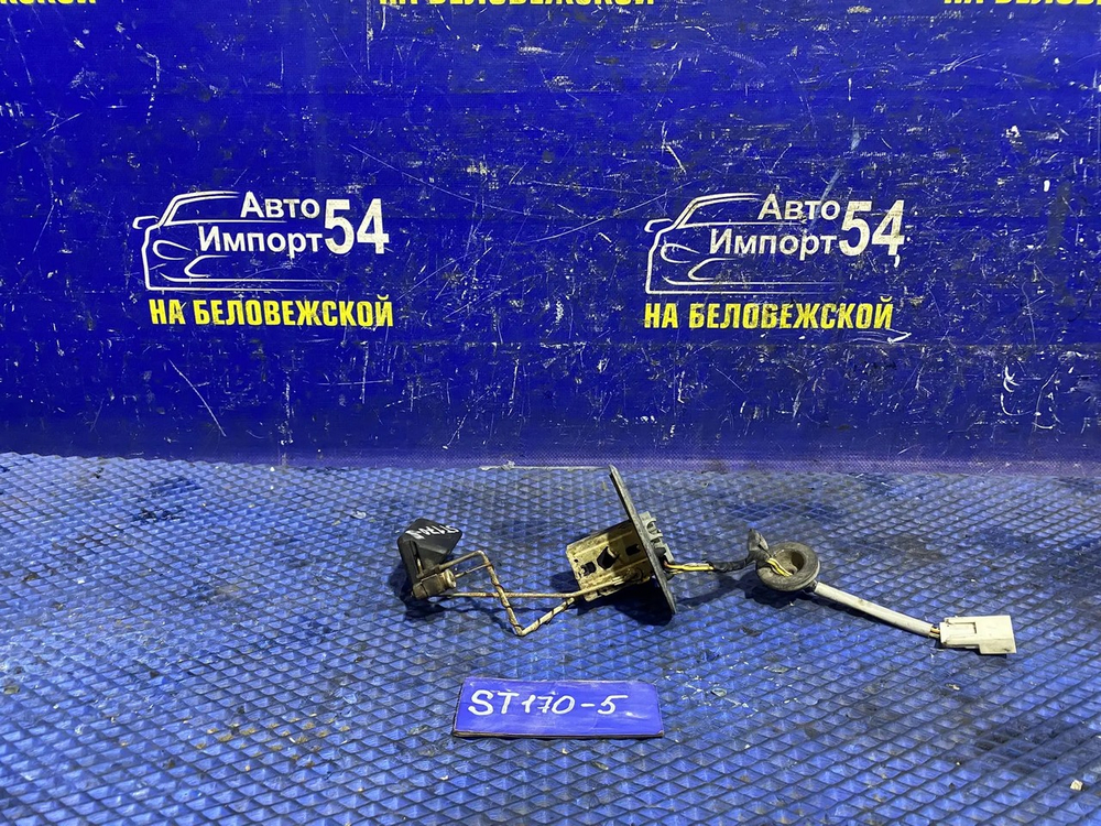 Датчик уровня топлива TOYOTA CARINA 1991