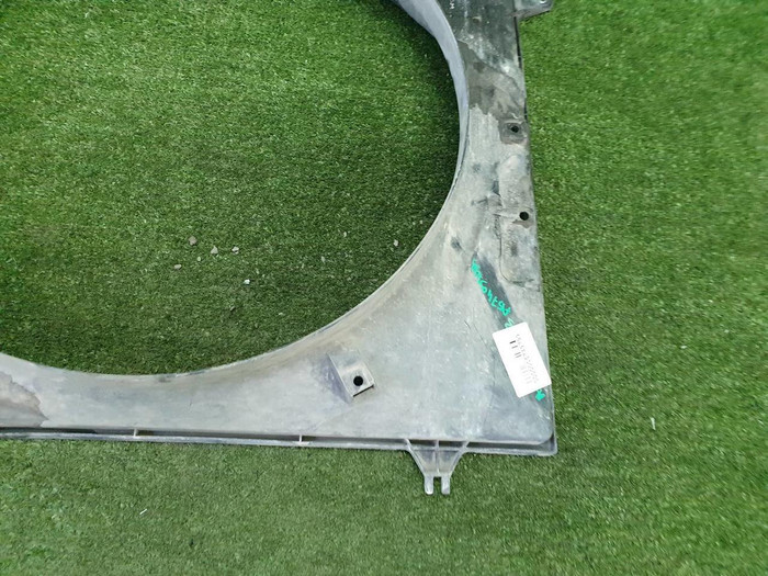 Диффузор вентилятора Toyota Land Cruiser Prado 150 (2017-н.в.)