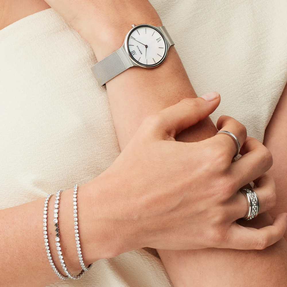 Женские наручные часы Bering 18434-000