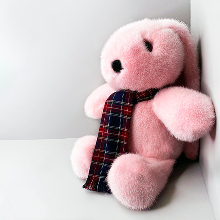 Игрушка кролик - из меха норки | Розовый