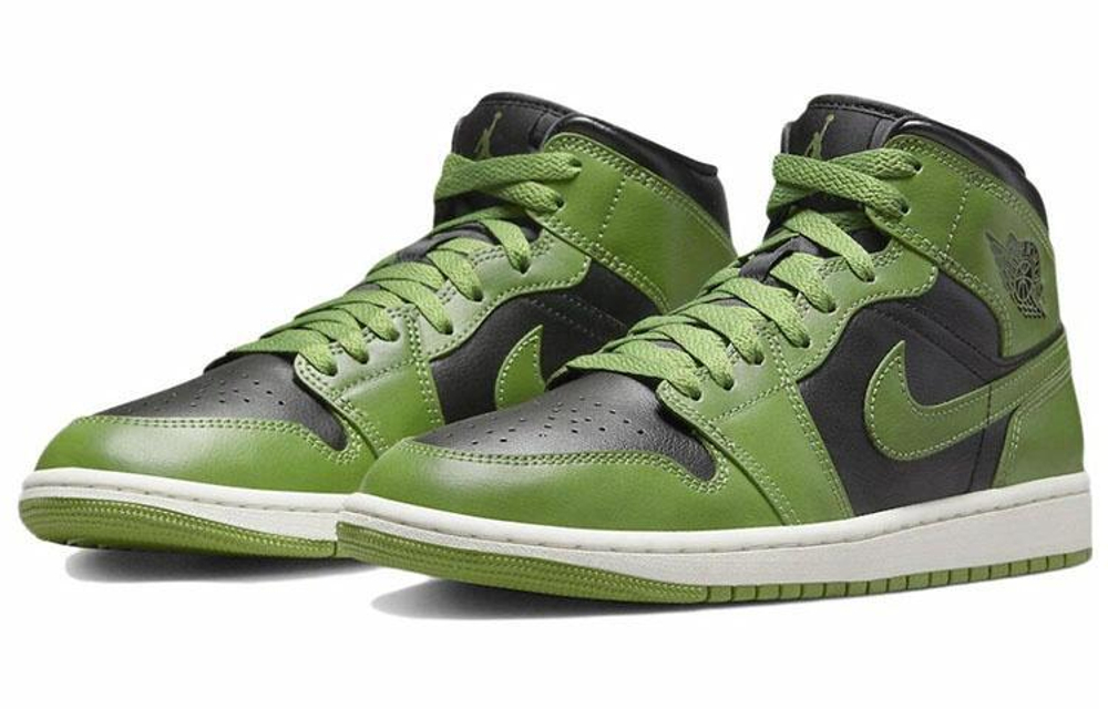 Кроссовки Jordan Air Jordan 1 Mid "Green Black" (Женская размерная сетка)