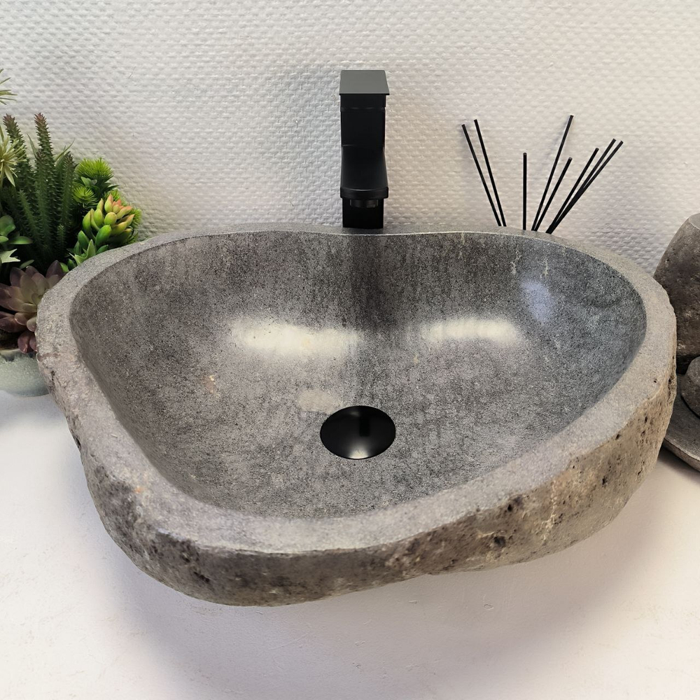 Раковина из речного камня RS-64137 (52*43*16) 0123