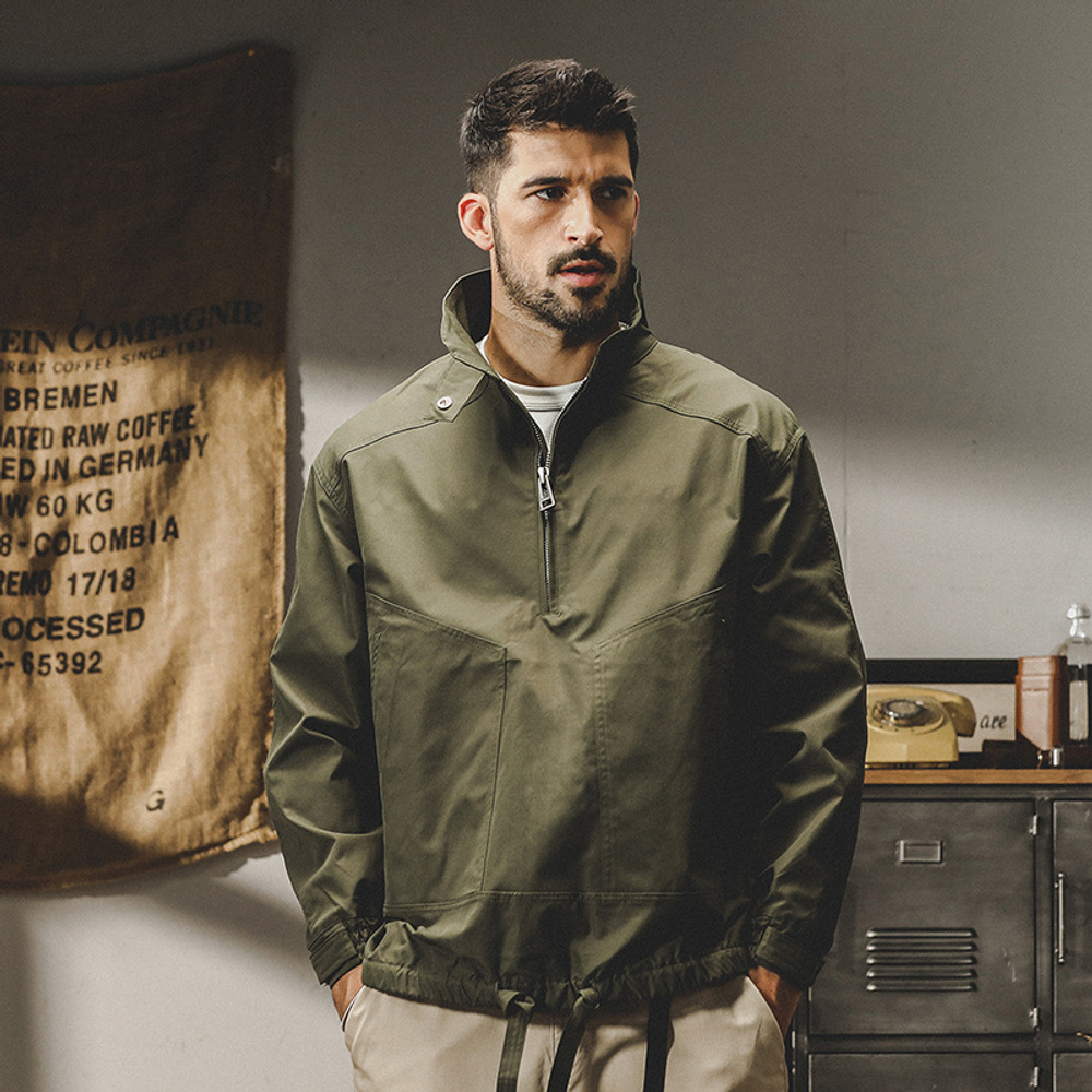 Мужская куртка Jereno — идеальный спутник городских улиц весной и осенью.