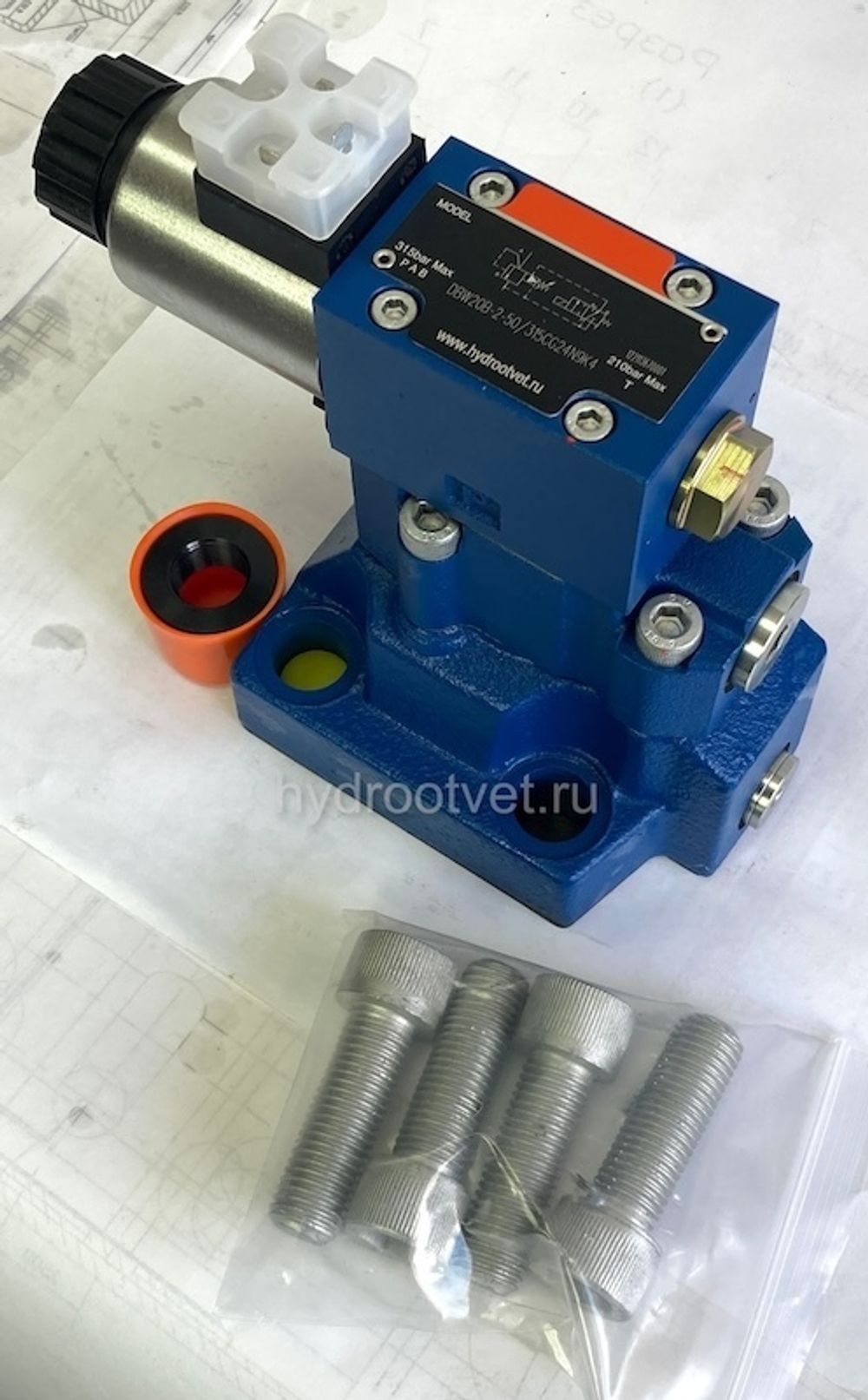 DBW20B2-5X/100CW220-50N9K4 - Предохранительный клапан Ду25 с давлением настройки до 100 бар, управление - X и Y - внутренние с разгрузкой B = открыт с электроуправлением W220