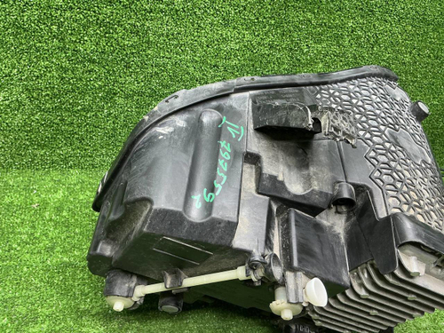 Битая Фара левая Zeekr 009 (2022-н.в.) LED