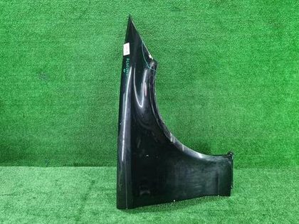 Крыло переднее правое Mercedes CLS C218 (2010-2017)