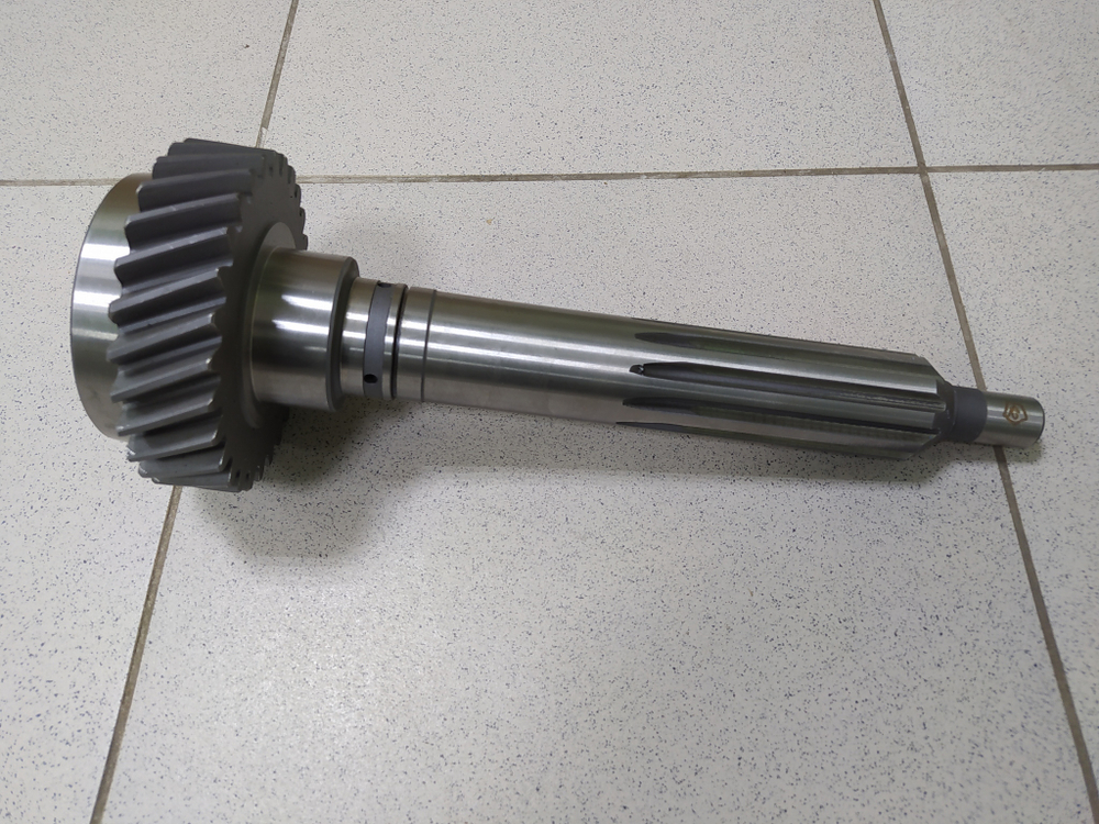 Вал первичный 2381.1701030