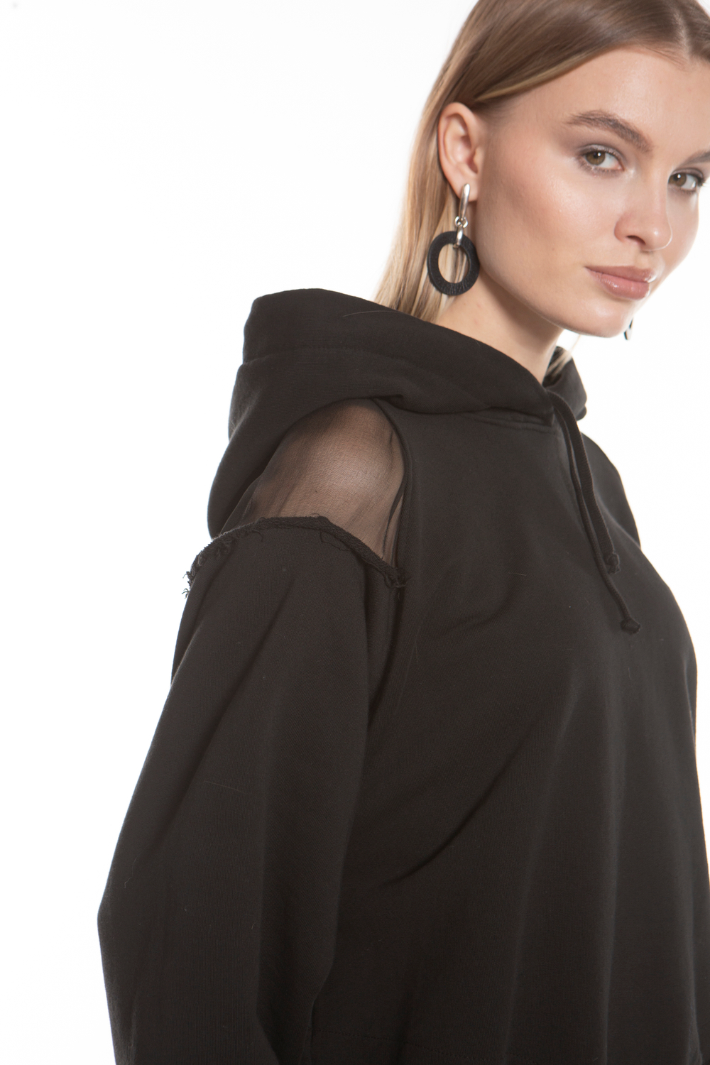 ТОЛСТОВКА-ХУДИ