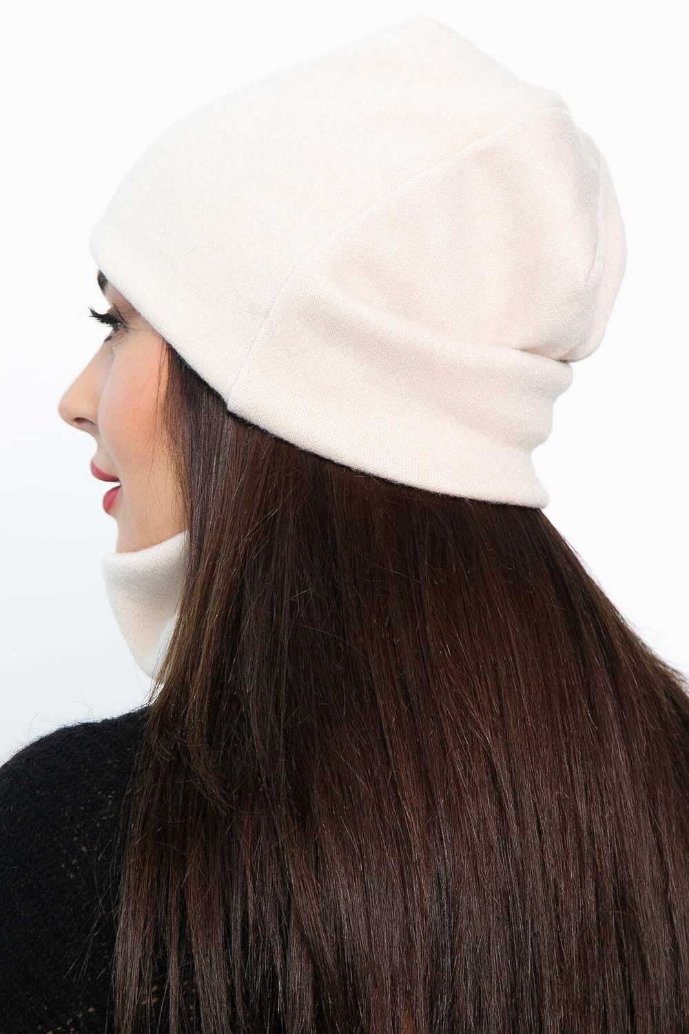 Комплект шапка шестиклинка и снуд (молочный) ШШС2-23М LT Collection