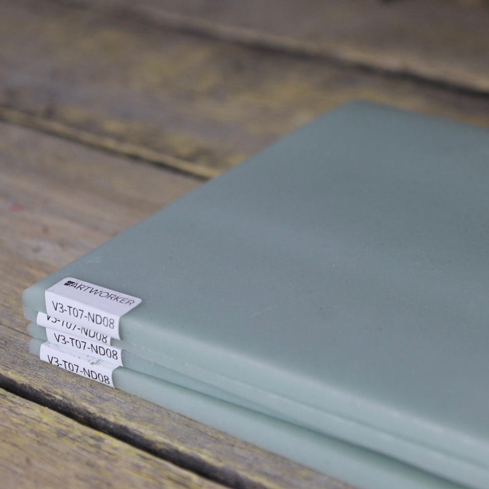 Смальта светло - зеленого цвета в кирпичиках купить с доставкой по всей России.