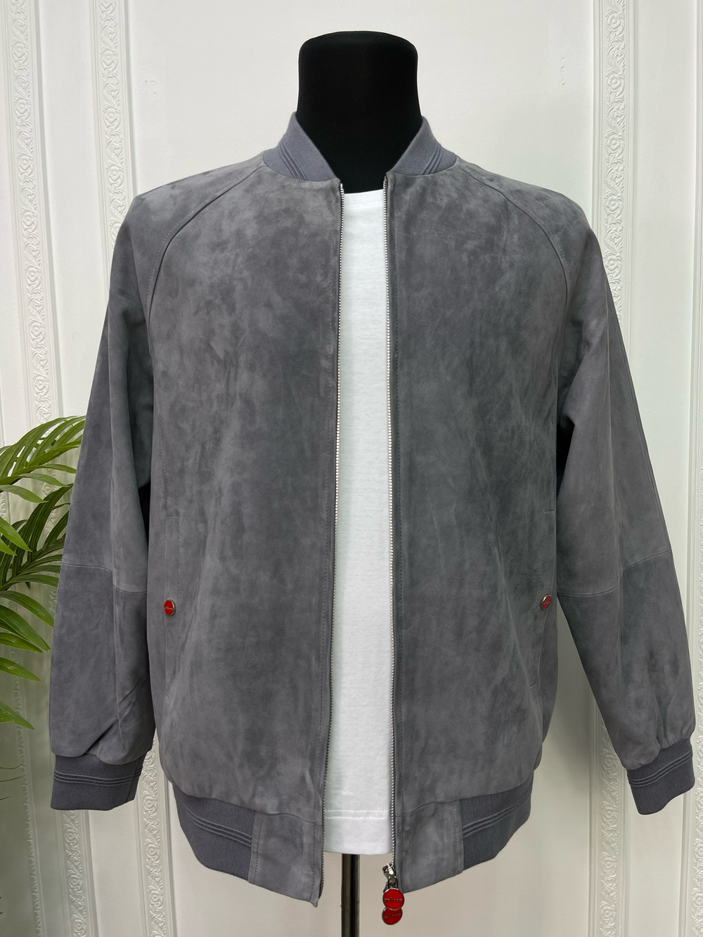 Замшевая куртка Kiton