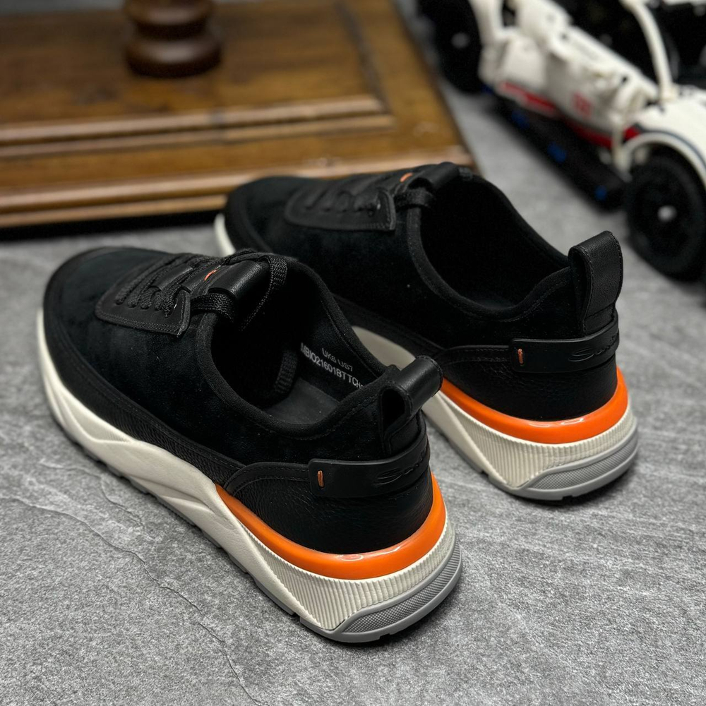 Кроссовки Santoni