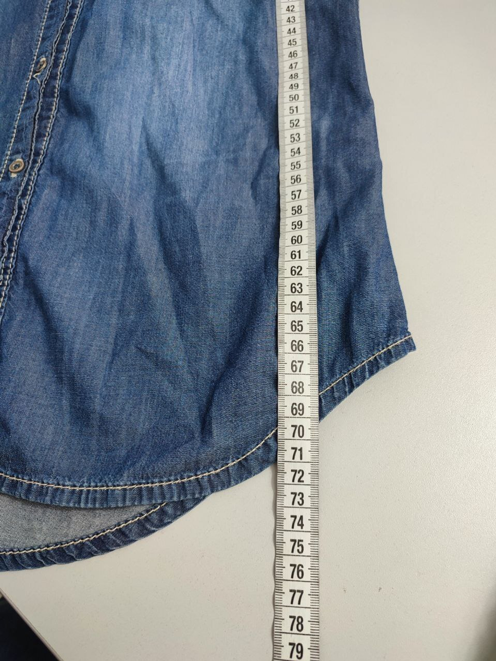 Рубашка джинсовая 42 размер