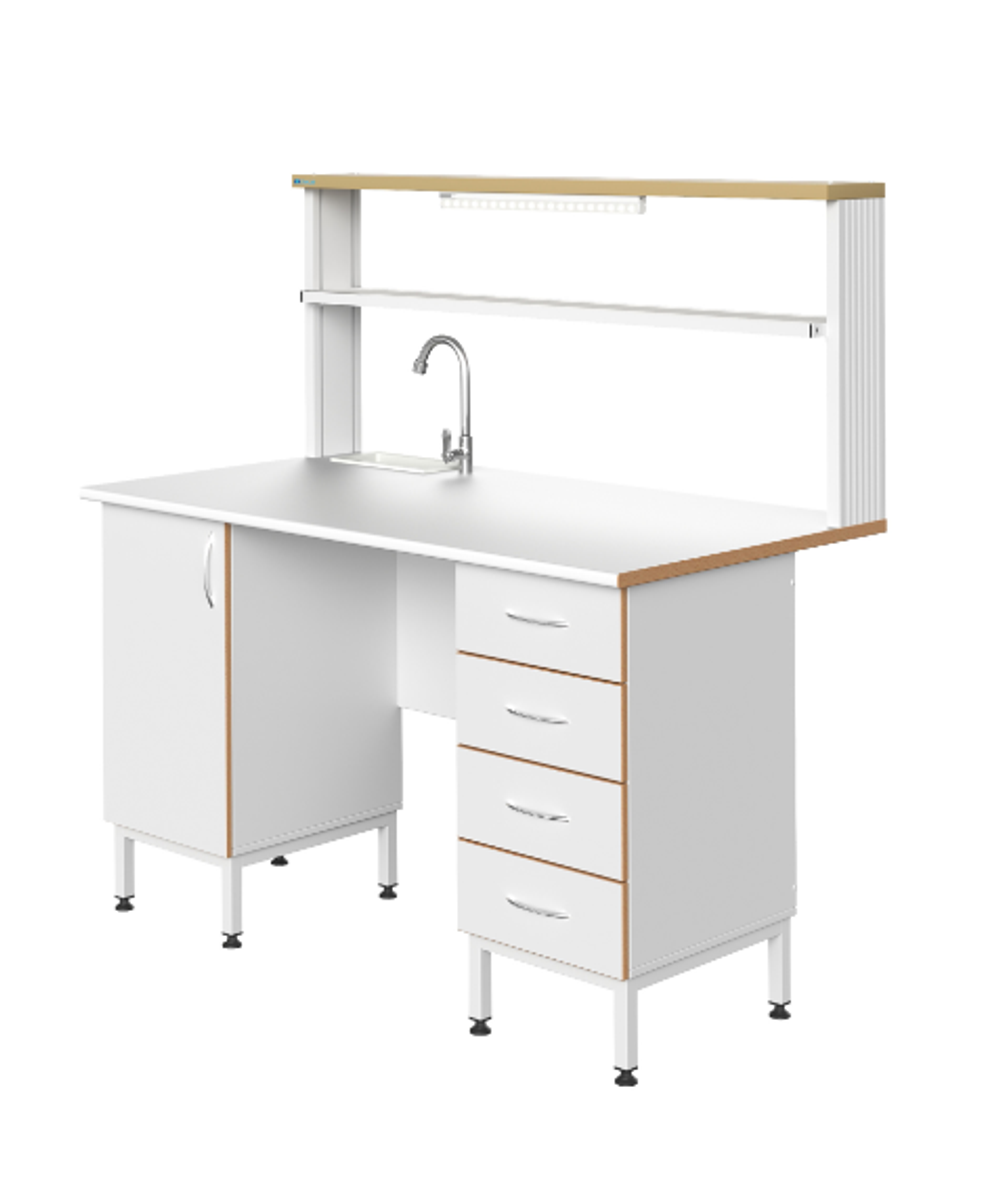 Стол пристенный химический с рабочей поверхностью из ламината