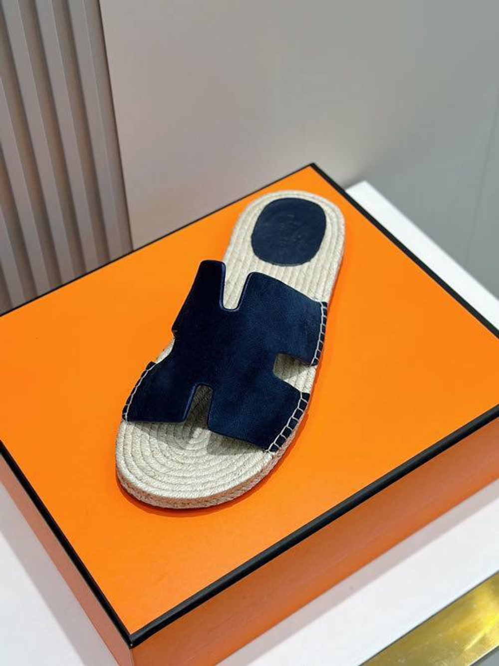 Шлепанцы Hermes