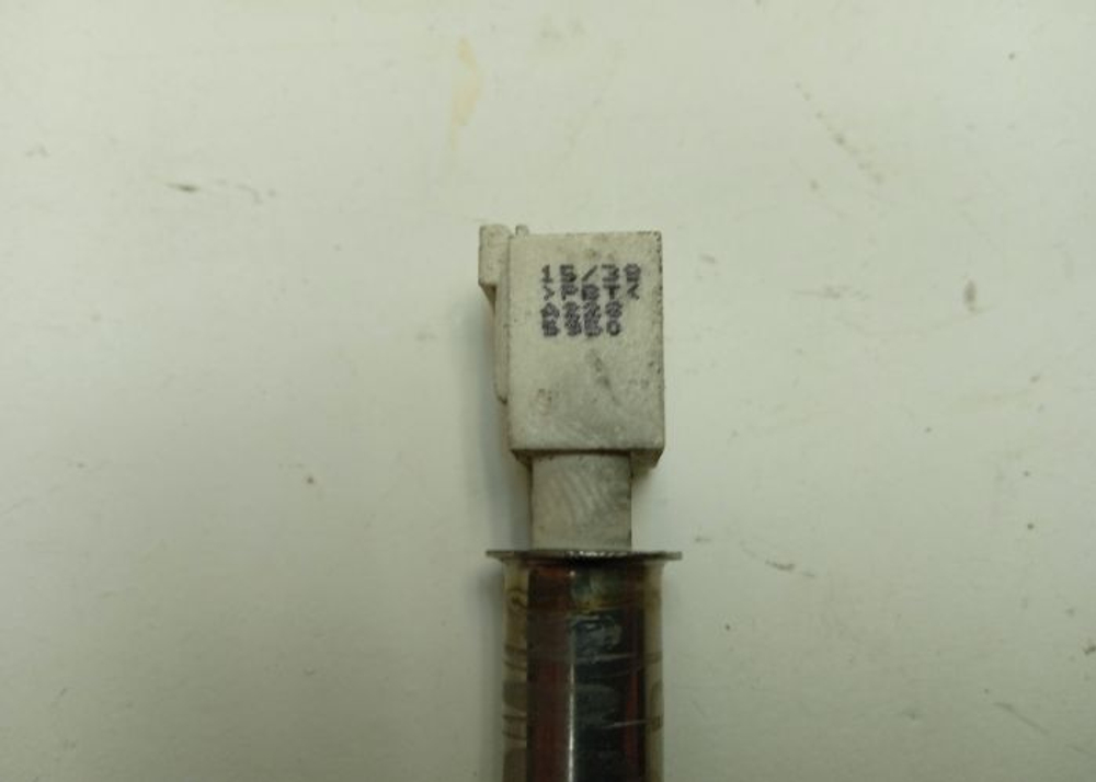 ITWA51051G кт131 Датчик температуры для стиральной машины с вертикальной загрузкой Indesit б/у