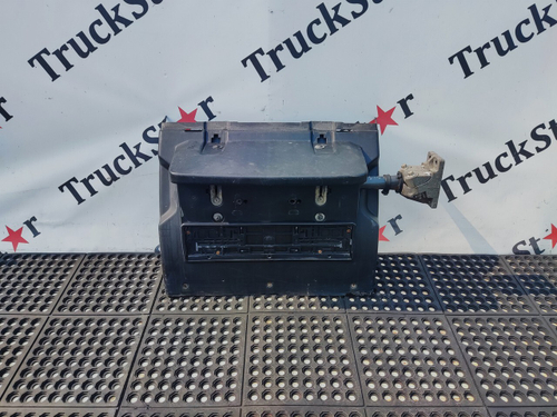 Крыло заднее задняя часть в сборе