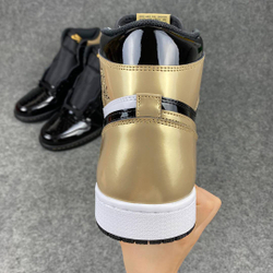 Кроссовки AIR JORDAN 1 RETRO HIGH OG NRG 'GOLD TOE'
