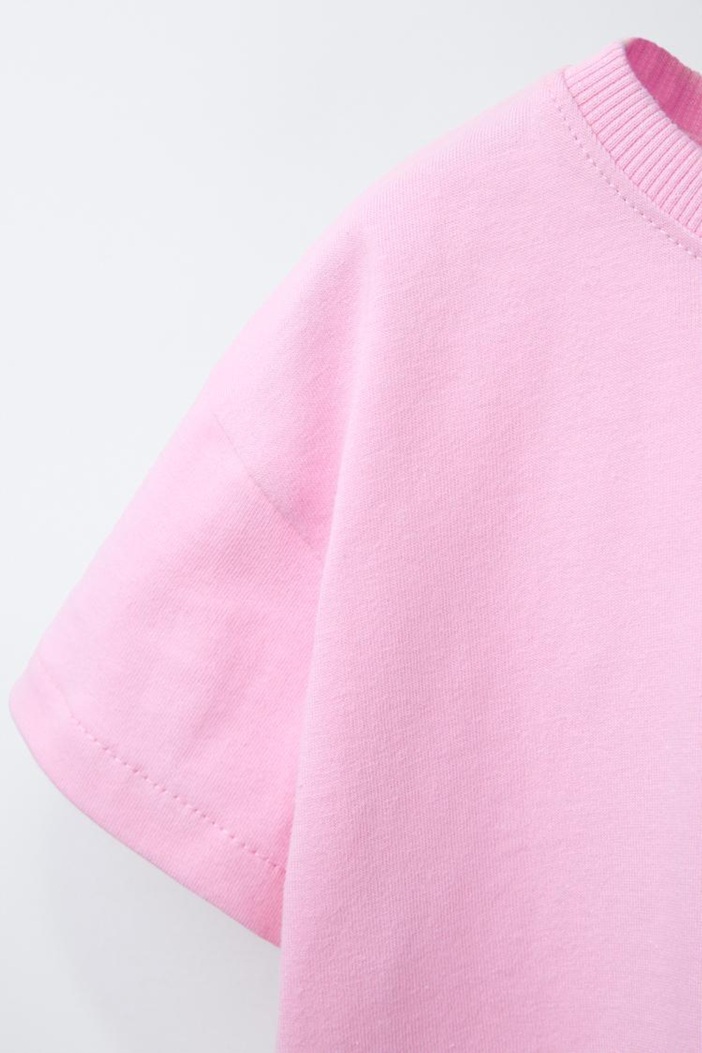 ZARA ОДНОТОННАЯ ФУТБОЛКА С ПРИНТОМ И ЛЕГИНСАМИ, РОЗОВЫЙ