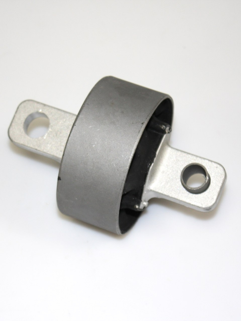 Сайлентблок заднего продольного рычага 552742W000 Hyundai