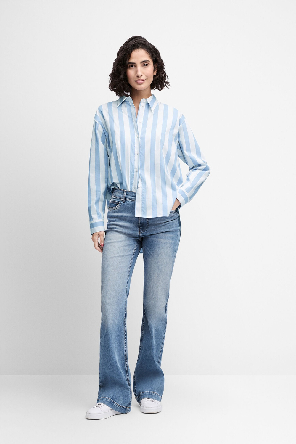 Джинсы женские CINQUE